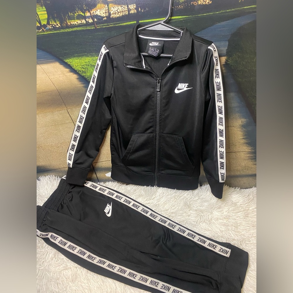 Nike Tracksuit